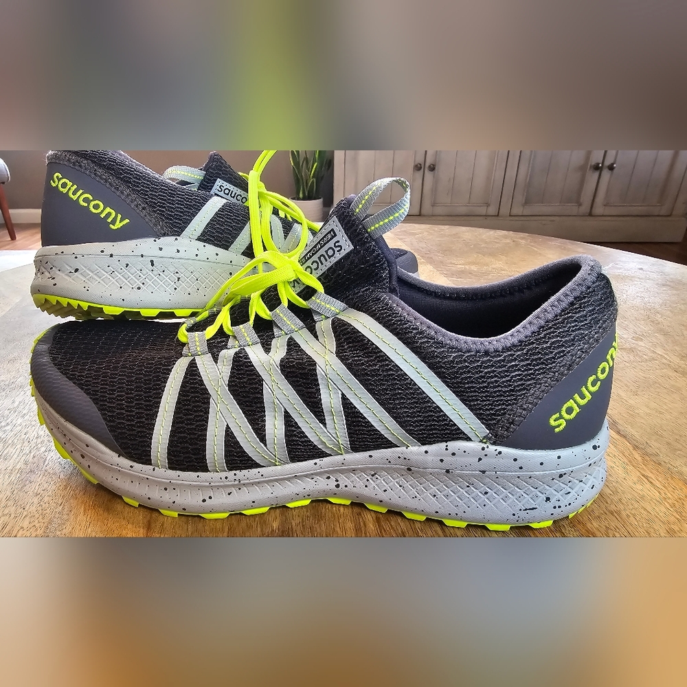 Saucony Versafoam Shift Men's Running Shoes Size 9.5 Grey